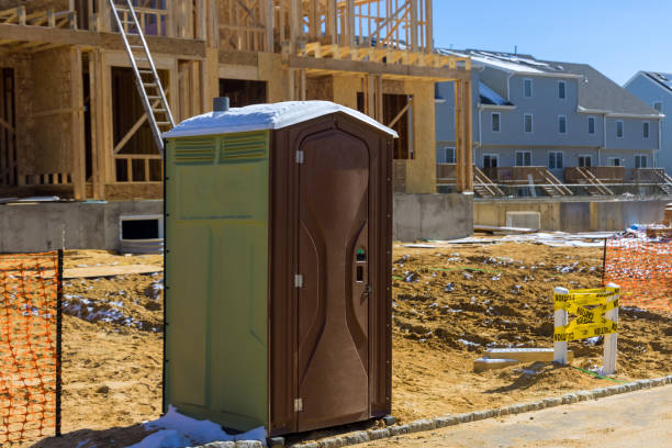 Portable Toilet Options We Offer in Walnut Creek, OH