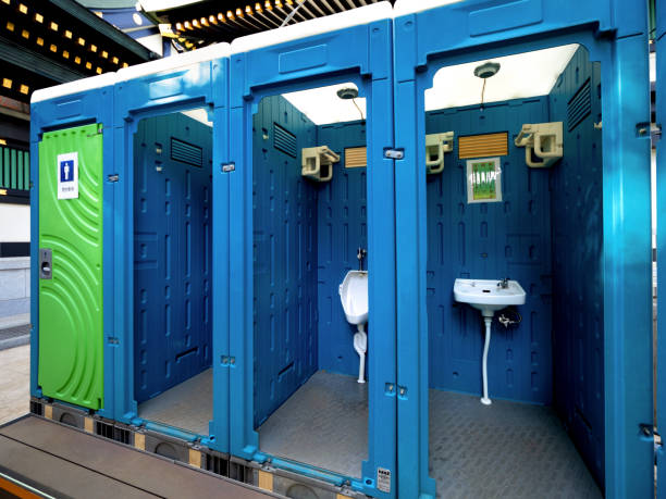 Best Best portable toilet rental  in Walnut Creek, OH